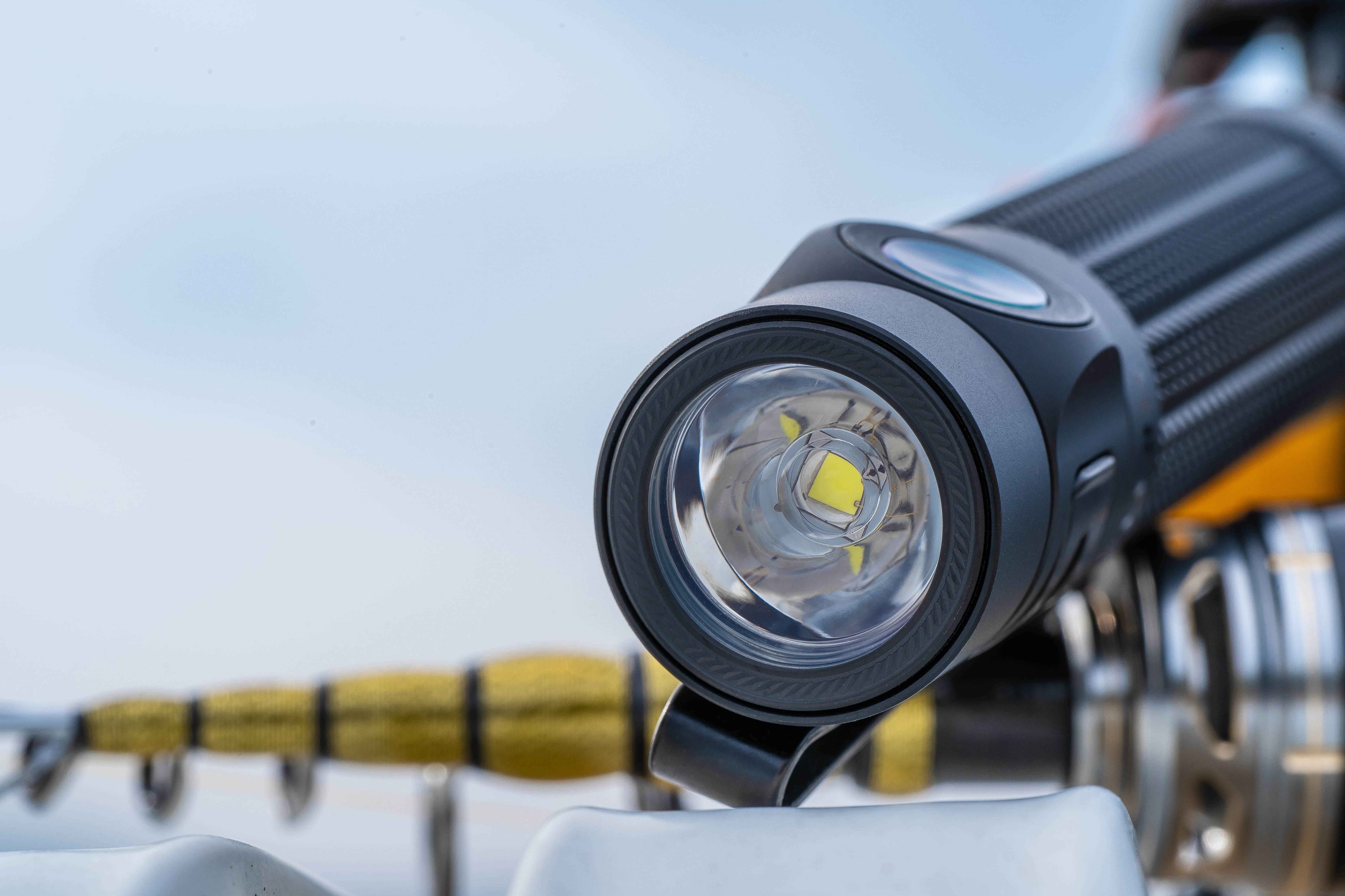 Privire asupra sistemului optic